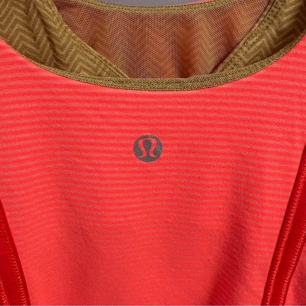 Lululemon Tank - Picture 2 of 4